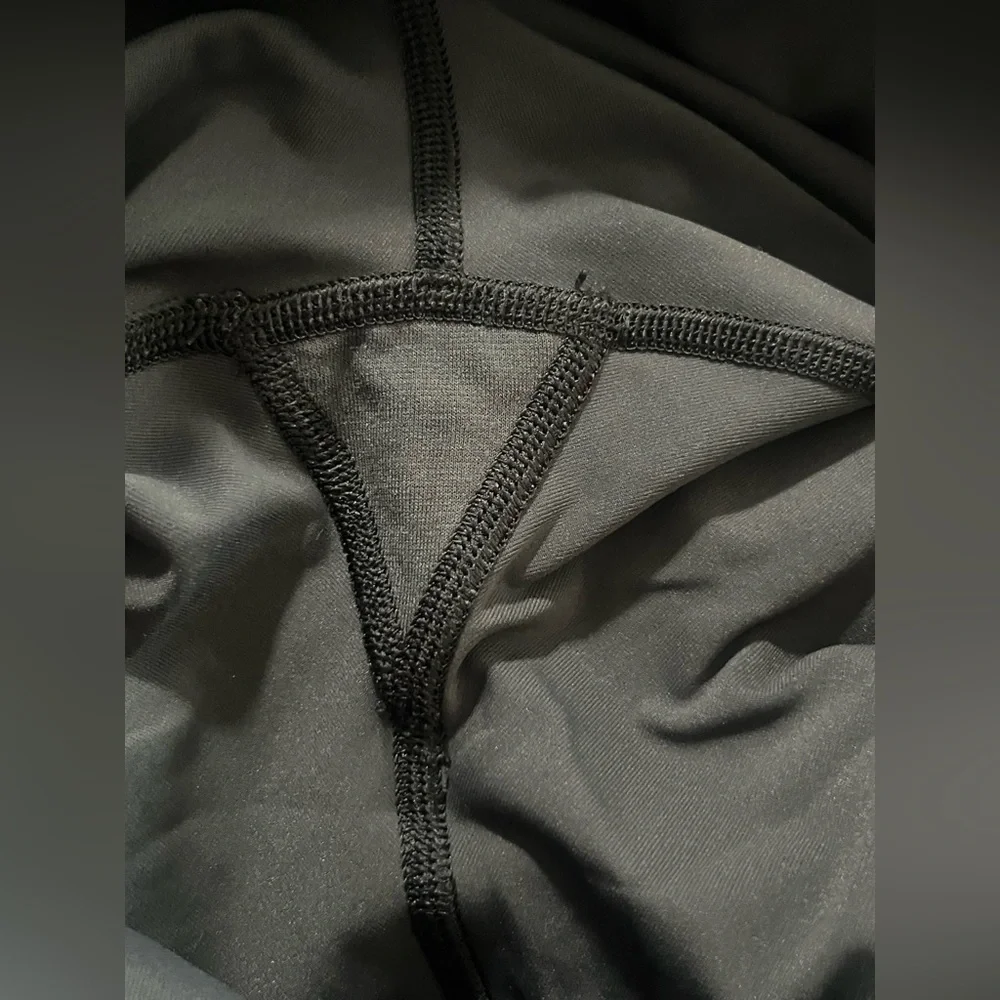 🍋LIKE NEW Lululemon Wunder Under HR 21” - Heritage 365 Camo Deep Coal Multi - 8 - Picture 6 of 13